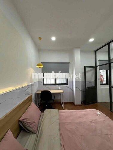 CĂN HỘ 3PN FULL NỘI THẤT CAO CẤP KHÔNG GIỚI HẠN NGƯỜI Ở NGAY TRUNG TÂM