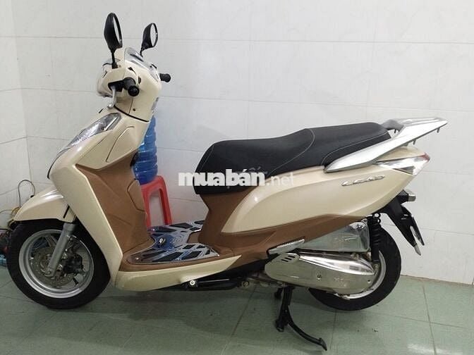 Xe máy lead honda