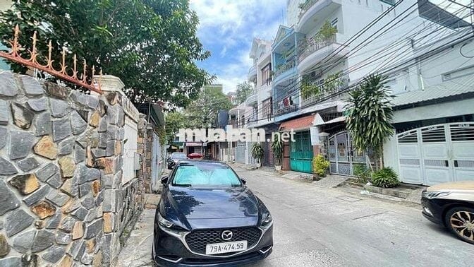Nhà Đất Hẻm Hoàng Diệu Cách Biển Nha Trang Tầm 300m