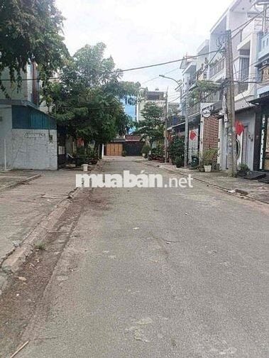 NHÀ 4.5x20 4PN CHỈ 14TR HƯỚNG ĐÔNG NAM TẠI CÔNG VIÊN L.TRUNG THỦ ĐỨC
