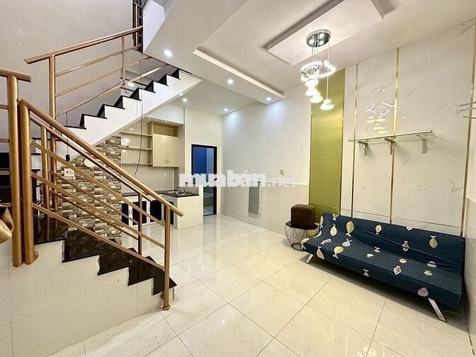 Nhà trệt lầu 3PN hẻm đường Nguyễn Thị Minh Khai chỉ 5,5 triệu