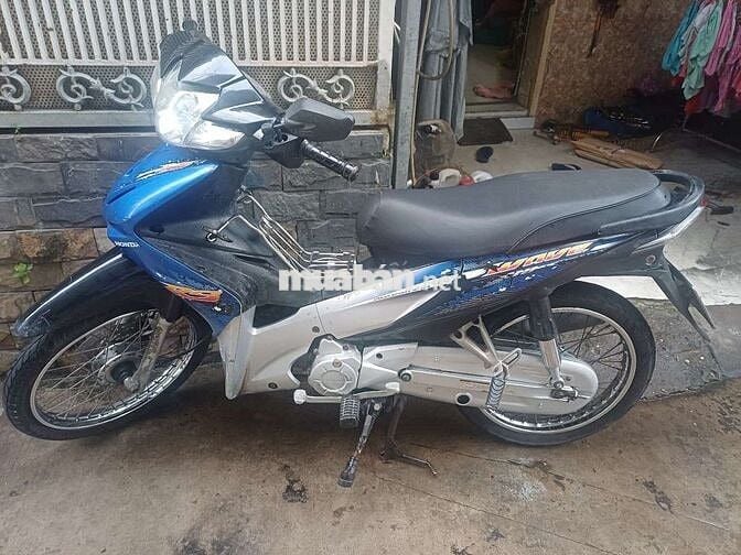 Wave rsx 2011
 Ae mến alo e 
 Máy  êm thì thầm