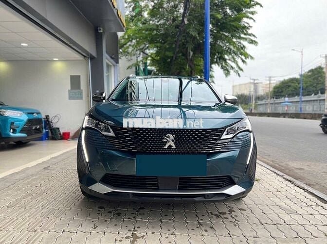 Peugeot 3008 Premium 2024 - 9386km