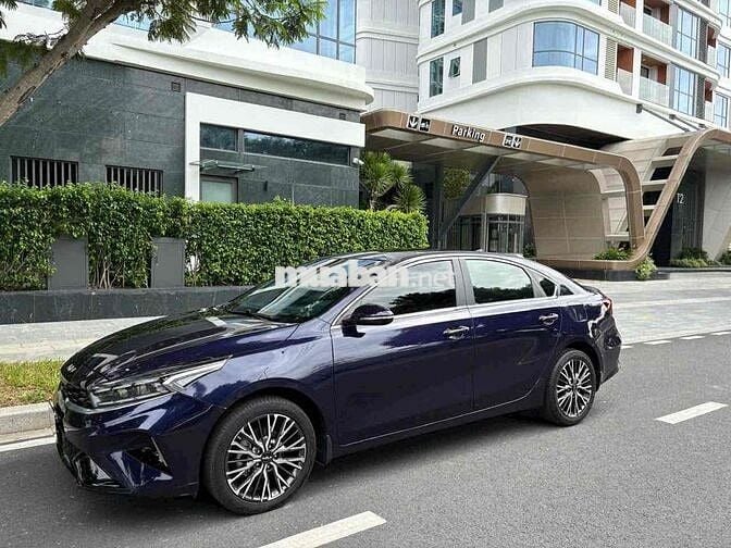 Kia K3 2022 2.0 Premium lướt, xe đẹp zin ạ