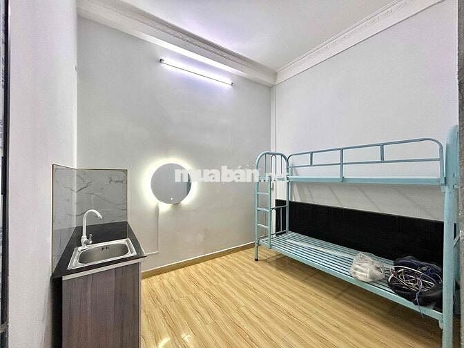 CHDV mới 100% Full nội thất Q6 gần Q5-10-11 tiền di chuyển