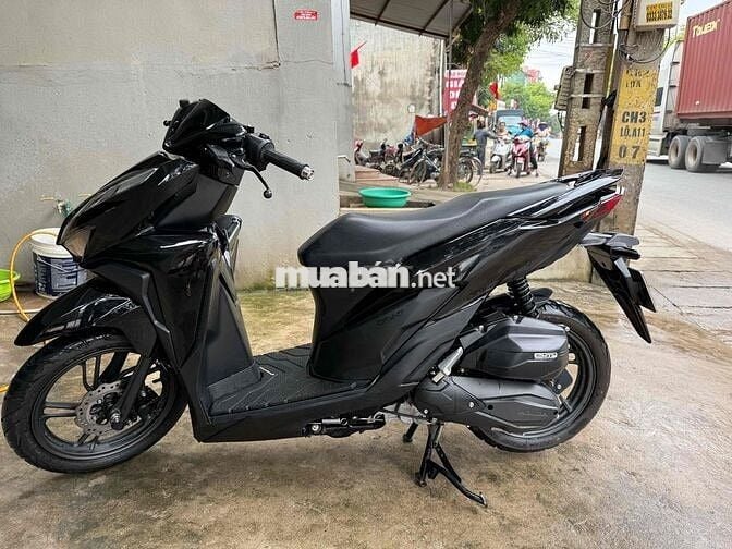 Mình cần bán vario 150 nhập indo xe đi 24k km zin