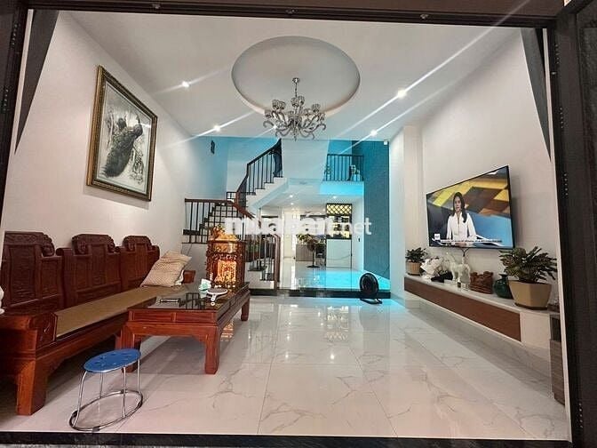 CHO THUÊ NHÀ 3 TẦNG MT HOÀ PHÚ , 3 PN ,FULL NỘI THẤT