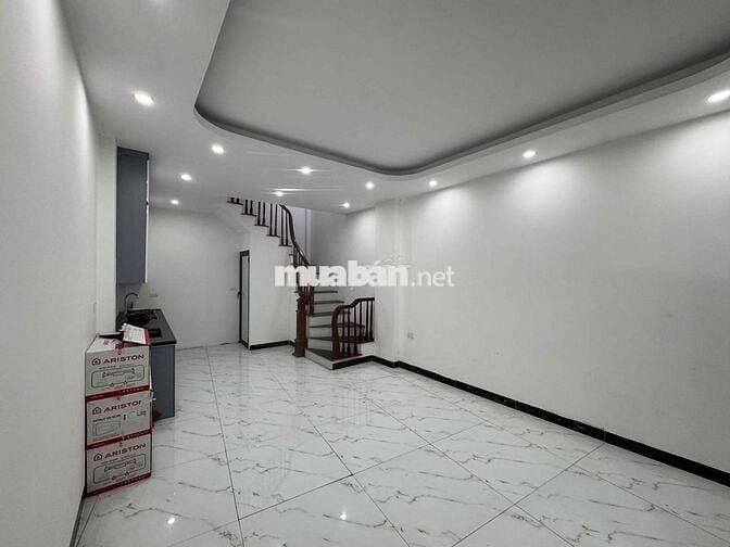 Cho thuê phòng khép kin nhà mới gần đại học đại nam