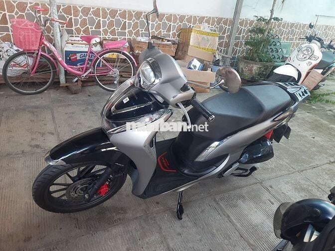 SH MODE ĐEN XÁM BẢN ĐẶT BIỆT 2021