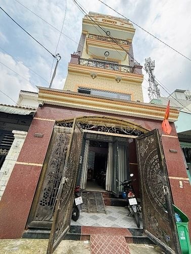 CHDV 5 Tầng - 15 Phòng - Dòng Tiền Gần 500Triệu/1Năm 
