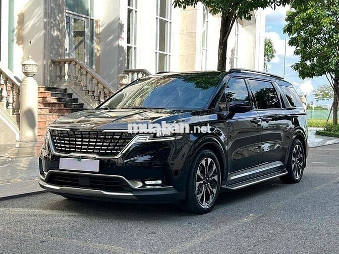 Kia Carnival 2022 2.2D Signature 7 ghế