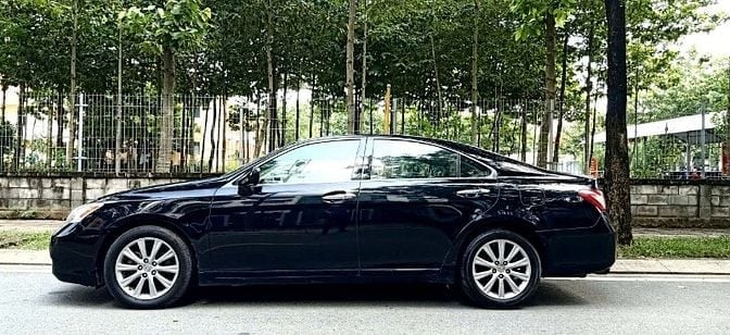 Bán rẻ LEXUS ES 350 2009 ZIN AZ rất đẹp hoặc đổi xe lớn hơn!