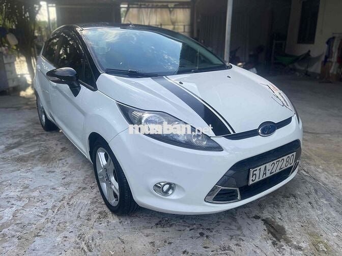Ford Fiesta 2011 1.6 AT Hatchback - 95000 km