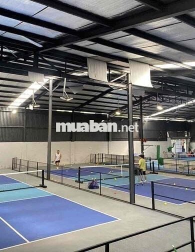 Kho lớn diện tích lên đến 1000m2 cần cho thuê ở Nguyễn Hữu Thọ