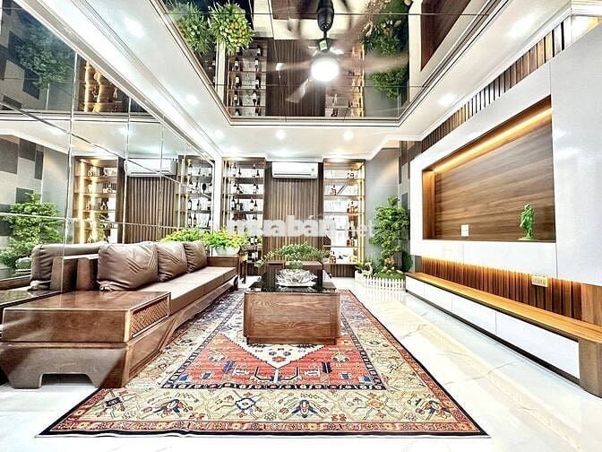 BÁN GẤP NHÀ KIM MÃ BA ĐÌNH,Ô TÔ ĐỖ CỬA ,THANG MÁY, 50M 5 TẦNG SIÊU ĐẸP