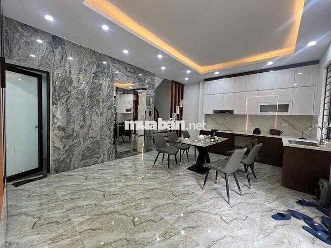 Nhà hiếm Hoàng Như Tiếp - Lõi Long Biên