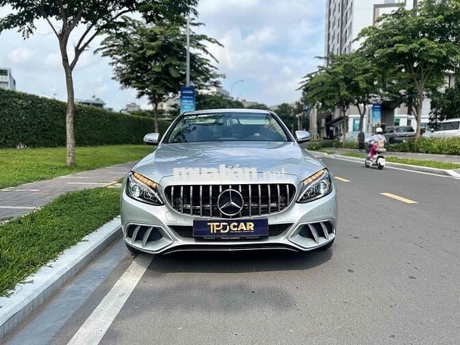 Mercedes Benz C200 Sản xuất 2016