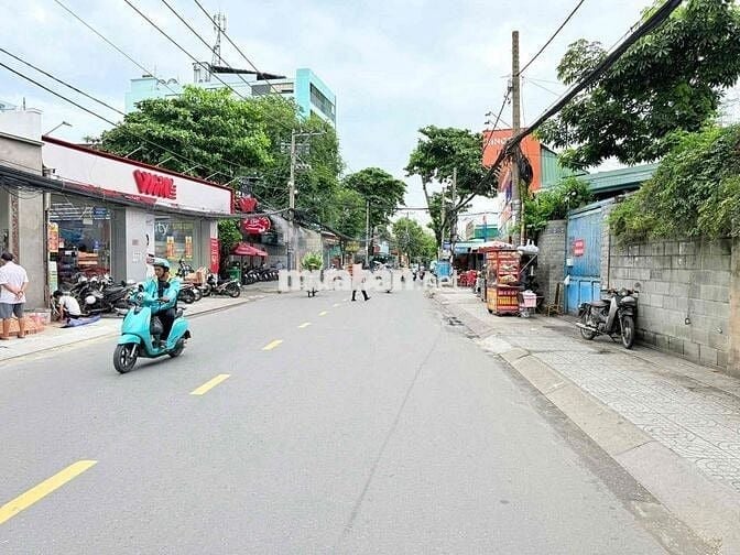 CHO THUÊ NHÀ MTKD NGUYỄN VĂN KHỐI P8 GÒ VẤP DT 11*45m