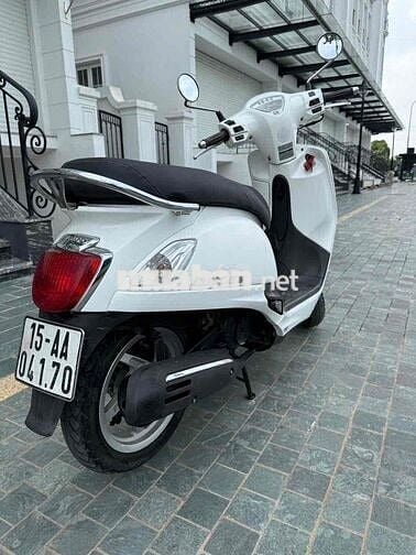 Thanh lý Kimco Like 50cc học sinh không cần bằng