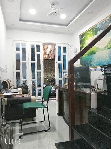 HỘ KHẨU QUẬN 1 - CÁCH MT HOÀNG SA 20M - HẺM XE HƠI 5M