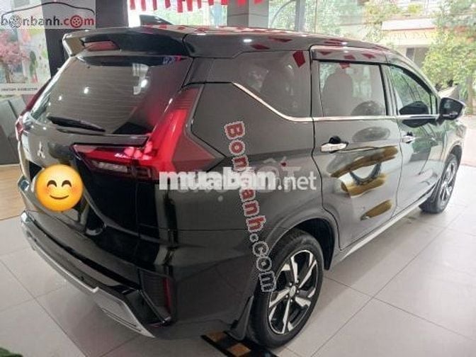 Mitsubishi Xpander 2022 Premium 1.5 AT - 7v