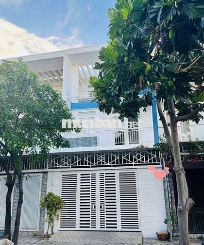 Bán nhà KĐT Phước Long đường Kha Vạn Cân