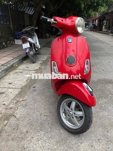 nhà thừa xe máy vespa lx bán cho ai cần