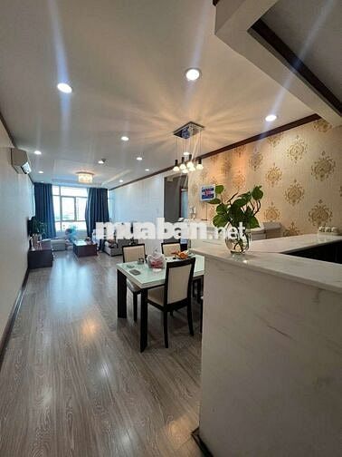 Cho thuê căn hộ chung cư Hoàng Anh Gia Lai Lakeview 2 phòng ngủ 94m2