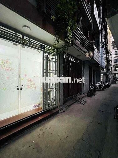 Mặt Ngõ Hoàng Hoa Thám - Trước Nhà Hơn 3m- 33m2 Nở Hậu - Chỉ Hơn 7 Tỷ
