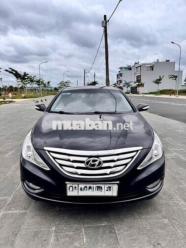 Hyundai Sonata 2010 2.0L AT - 93000 km