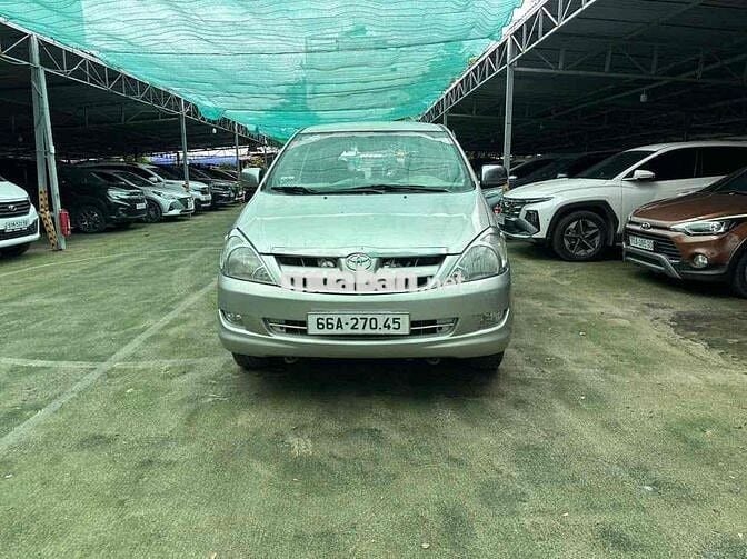 Toyota Innova 2007 G