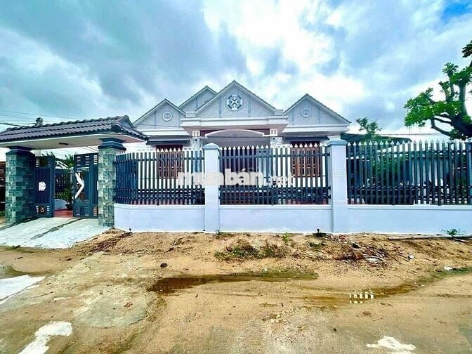 CHÍNH CHỦ CẦN BÁN NHÀ NGANG 24M, DÀI 24M TẠI CÁT TRINH PHÙ CÁT