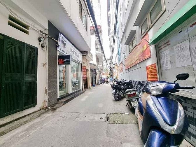 Bán nhà Văn Cao, Ba Đình, ôtô đỗ, kinh doanh, giá rẻ, 106mx3t, 17.5 tỷ