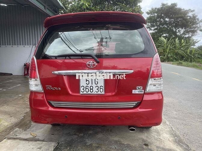 Toyota Innova 2008 V - Màu đỏ- chính chủ