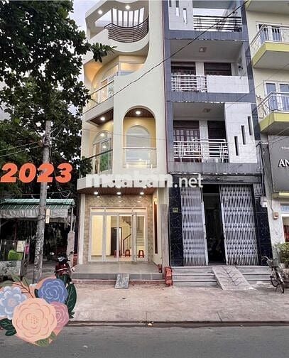 Nhà mặt tiền 1 trệt 3 lầu 160m2 có thể kinh doanh ở Bình Thạnh