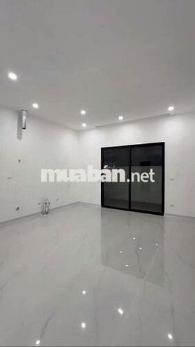 Cho thuê BT 80m2, 4 triệu bao pdv tại Vinhomes Ocean Park 2, Hưng Yên