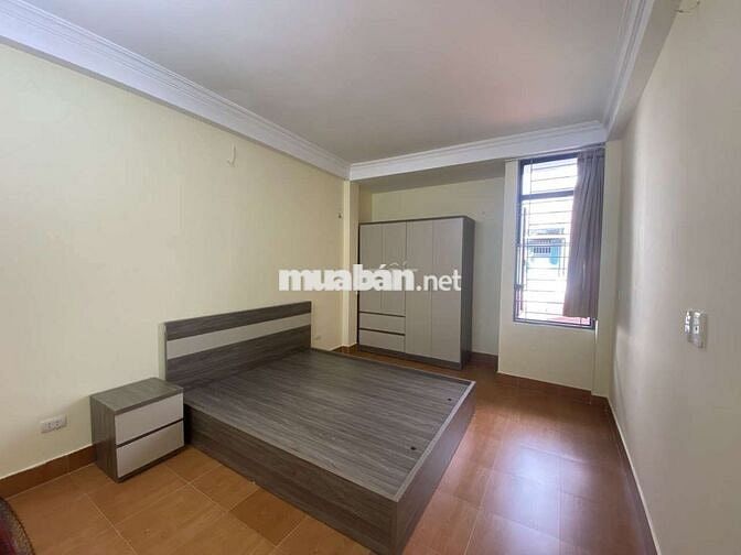 Phòng trọ 20m2 đường Giáp Bát gần trường học,chợ thuận tiện đi lại