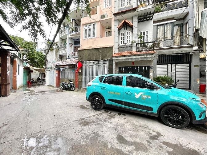 Nhà đẹp đường Lê Hoàng Phái, p.17, quận Gò Vấp