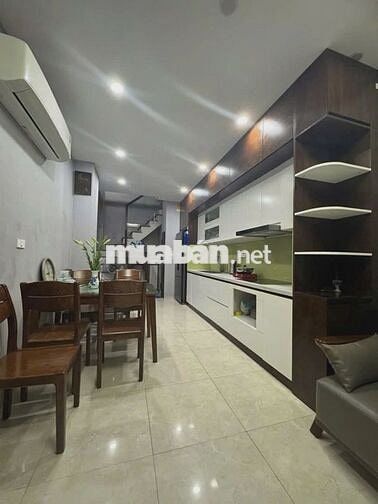 💥 BÁN NHÀ 5 TẦNG HIỆN ĐẠI – NGÕ PHÙNG CHÍ KIÊN – FULL NỘI THẤT CAO CẤP
