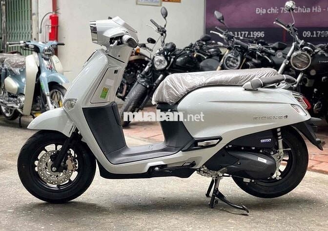 Honda Giorno 125 ABS mới