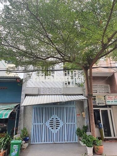 Cho thuê nhà mặt tiền chính chủ 2 lầu 1 trệt tại Trần Thị Do, Quận 12