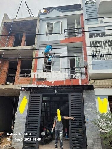 💫cho thuê nhà 2lầu 4pn 3wc 1bếp DT 4x20
