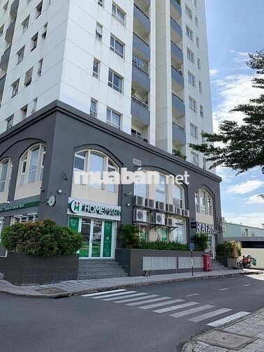 Bán căn góc 3pn 2wc view Q1 ngắm pháo hoa c/c Dreamhome Palace Quận 8