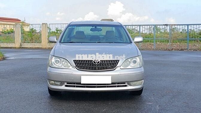 Toyota Camry 3.0V model 2005 bạc đẹp