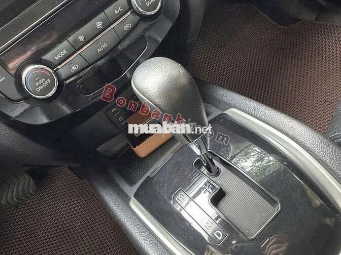 Nissan X-Trail 2.5 SV 4WD – 2016 – Màu trắng