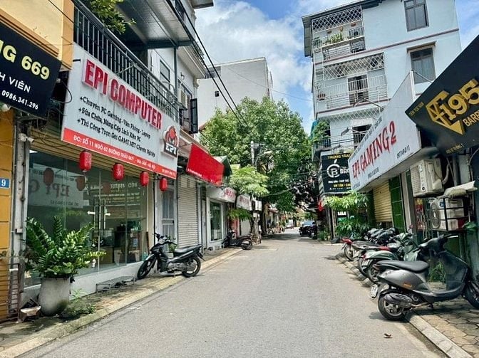 Dòng tiền 130tr/th - Trâu quỳ 6 tầng thang máy 220m2 mt 9m 2x tỷ