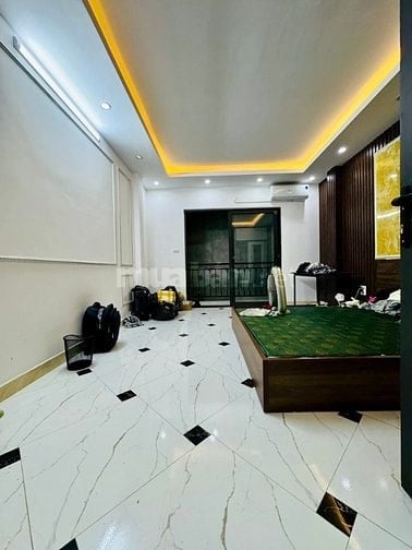 Bán nhà phố Thanh Đàm, 36m2, 4 tầng, mặt tiền 4m, vị trí rất đẹp, ô tô
