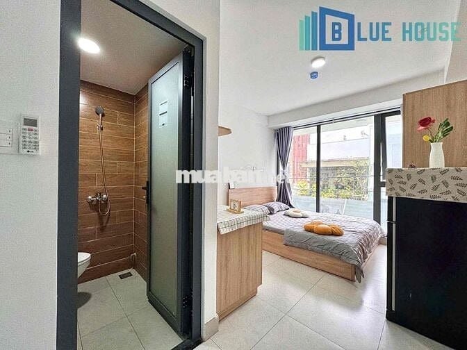 TRỐNG SẴN Ở LIỀN CĂN HỘ TÂN BÌNH VIEW KÍNH NGAY CẦU HOÀNG HOA THÁM