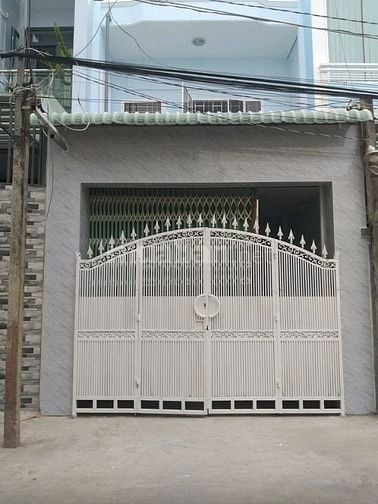nợ dí bán gấp nhà Đ.Nguyễn Thị Huê - hóc môn - 144m2 - 995 triệu - SHR