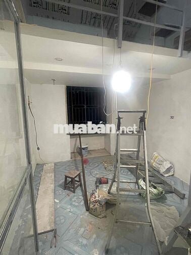 TẬP THỂ MAY MƯỜI TẦNG 3 - SDCC 10m2 lô góc